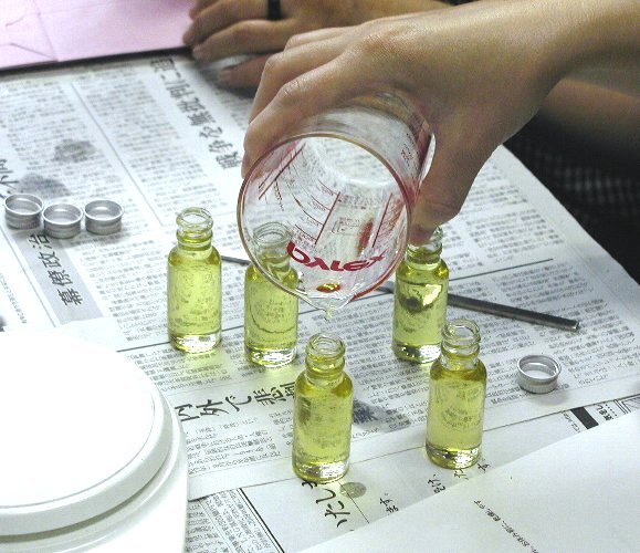 バオバブとキャロットのファインラインオイル